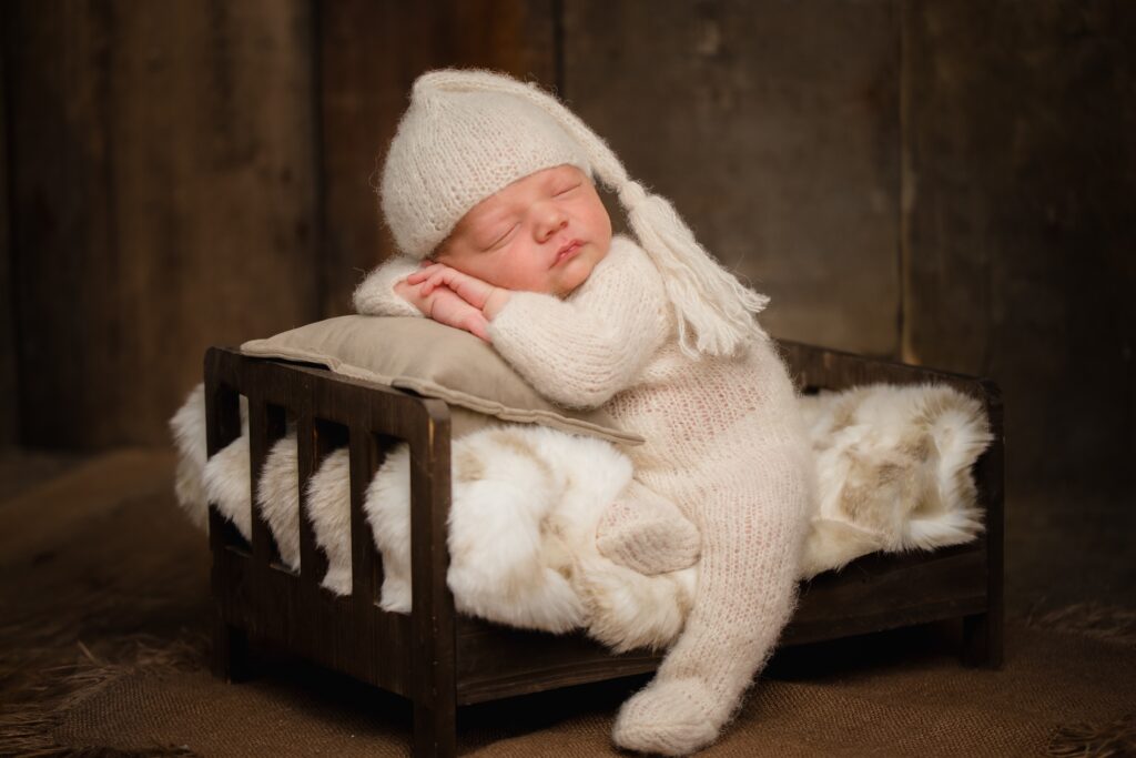 20210331  85S5795 Edit 1024x683 - Newborn Photography