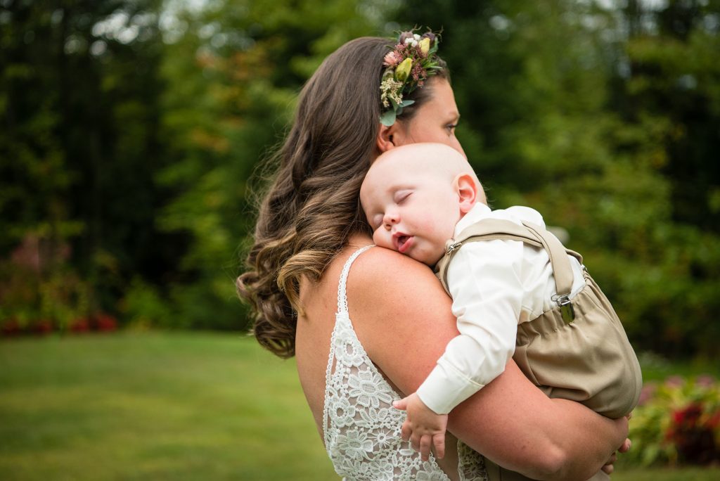 Hicks Wedding 1139 1024x684 - Portfolio: Engagements / Weddings