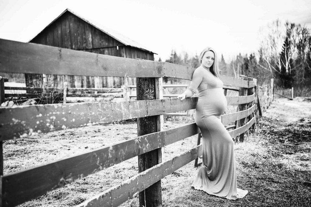 Katlynne Marois Maternity 1083 1024x683 - Maternity Photography