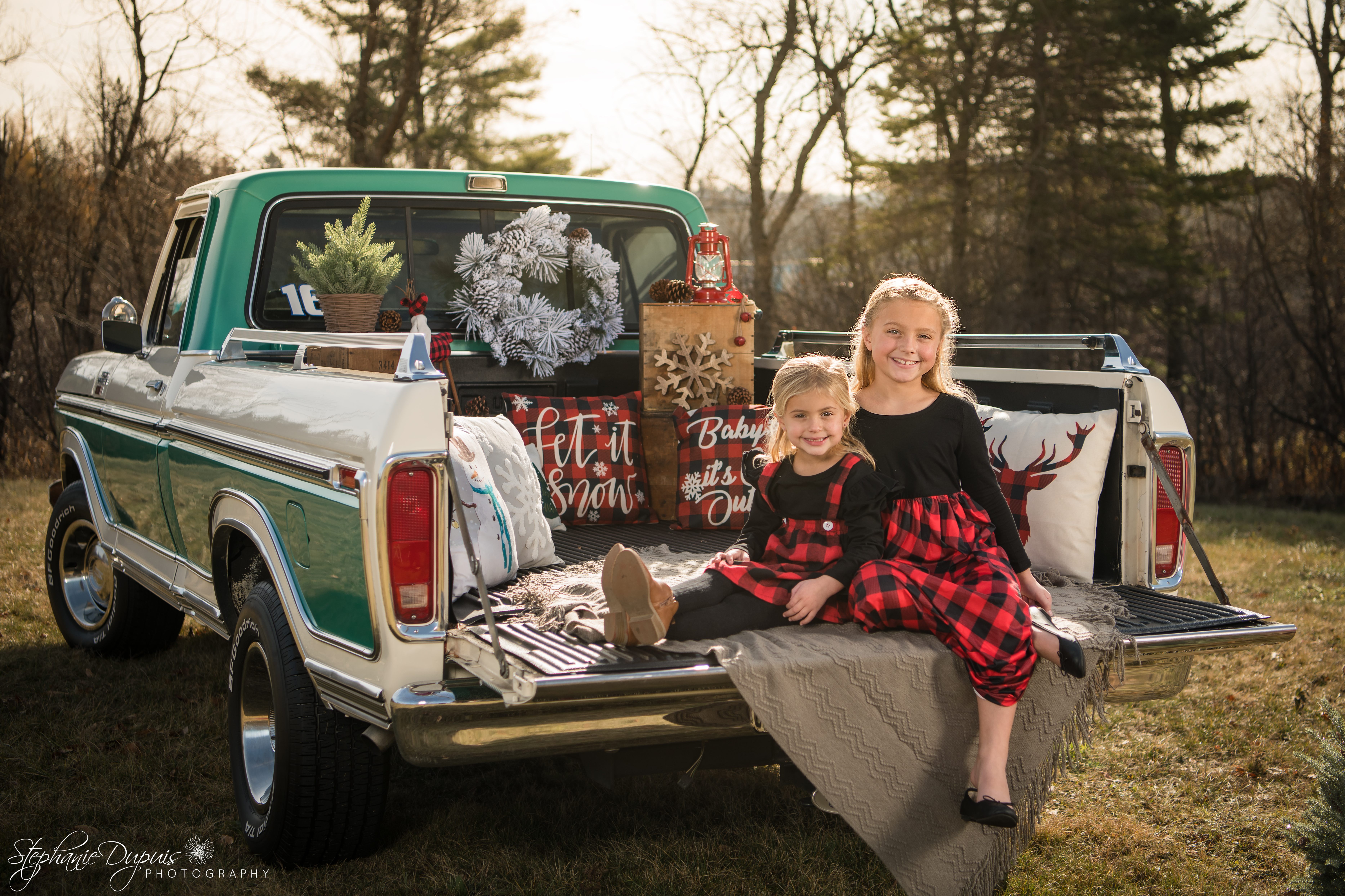 85S2147 Edit - Portfolio: Winter Truck Minis Session