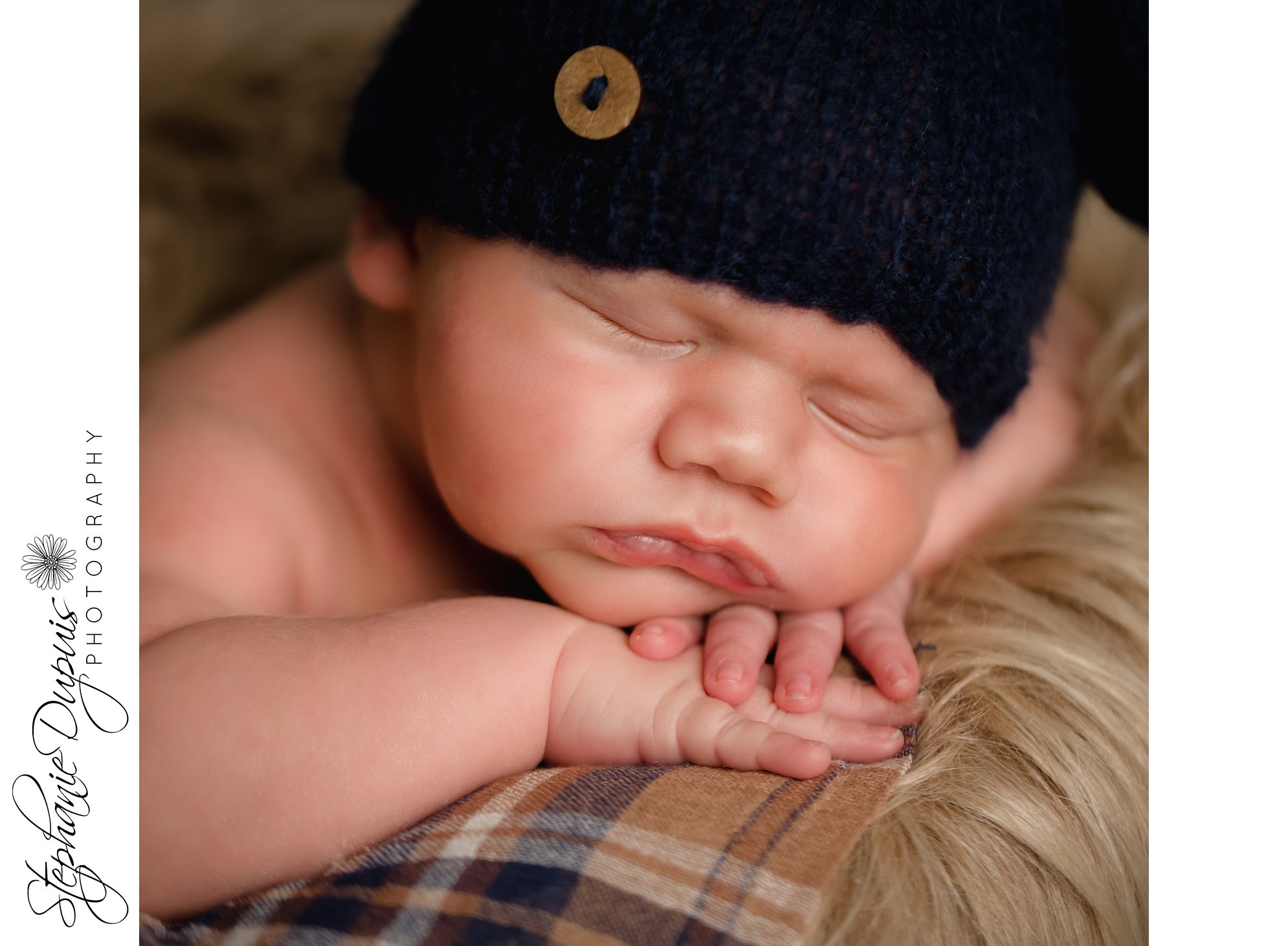 Decota infant 6 - Portfolio: Bohdon Newborn Session