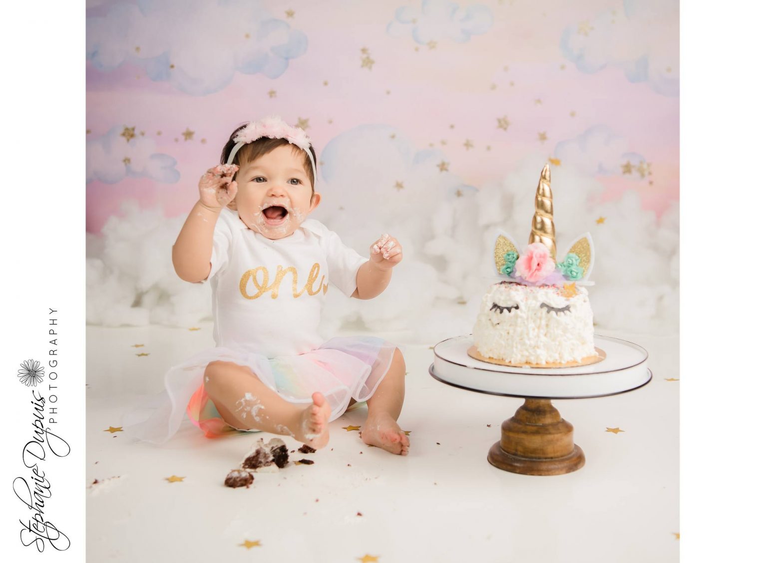 jones cake smash 4 1536x1128 - Portfolio: Warryn Cake Smash